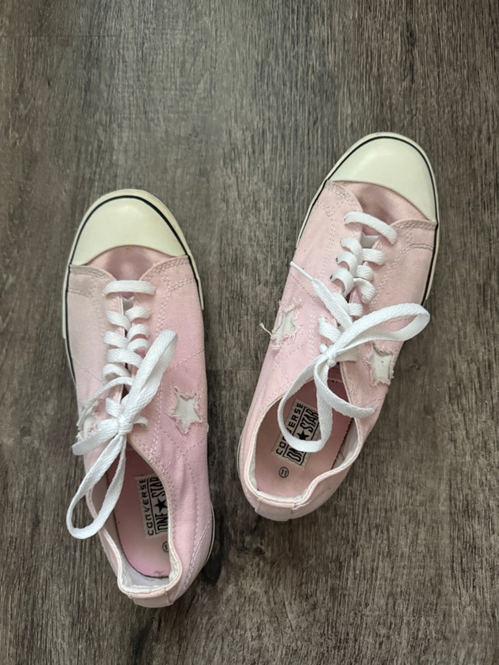 Womens Pink Star Converse Canvas Sneakers